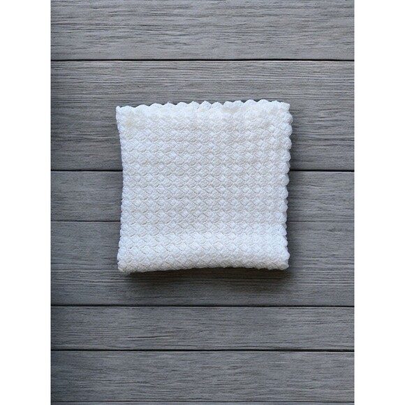 Crochet Knit White Baby Granny Afghan Throw Blanket Vintage Nursery Decor - Picture 3 of 14